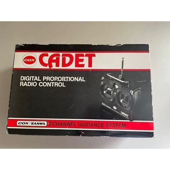 COX CADET Digital Proportional Radio 8220 2-Channel Guidance Sysrem for Aircraft